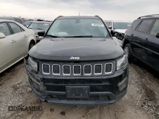2021 Jeep Compass Sport with VIN 3C4NJDAB8MT554681, listed as a Copart auction lot 50680095 with 19,750 mi miles and Salvage title. Bid and sale history available at DreamBid. Image 5.