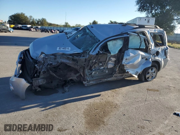 2012 Ford Escape XLT with VIN 1FMCU0D70CKC85800, listed as a Copart auction lot 82140514 with Not provided miles and Salvage title. Bid and sale history available at DreamBid. Image 1.