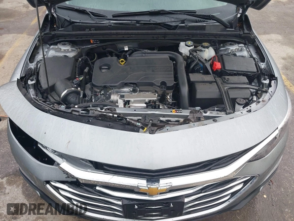 2025 Chevrolet Malibu LT with VIN 1G1ZD5ST0SF143698, listed as a IAAI auction lot 42106668 with 9,211 mi miles and . Bid and sale history available at DreamBid. Image 10.