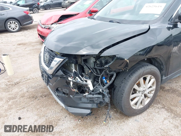 2019 Nissan Rogue SV with VIN KNMAT2MT0KP532404, listed as a IAAI auction lot 42625619 with 111,408 mi miles and . Bid and sale history available at DreamBid. Image 6.