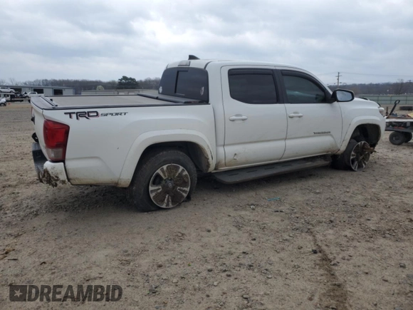 2017 Toyota Tacoma SR5 z VIN 3TMAZ5CN1HM047528, wystawiony jako Copart lot #49260315 z przebiegiem 78 361 mil mil oraz Szkody całkowita. Historia ofert i sprzedaży dostępna na DreamBid. Obrazek 3.