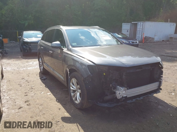 2018 Audi Q7 Premium Plus z VIN WA1LHAF73JD033319, wystawiony jako IAAI lot #42491771 z przebiegiem 96 082 mil mil oraz . Historia ofert i sprzedaży dostępna na DreamBid. Obrazek 1.
