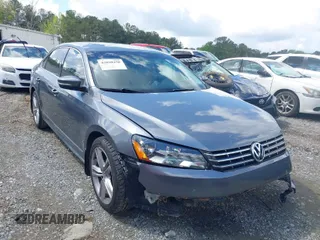 2014 Volkswagen Passat SEL Premium with VIN 1VWCS7A32EC026868, listed as a IAAI auction lot 42020450 with 90,993 mi miles. Bid and sale history available at carsss.com. Image 1.