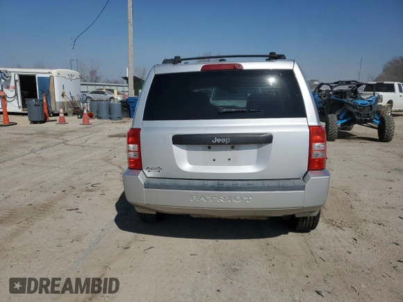2009 Jeep Patriot Sport with VIN 1J8FT28B59D126503, listed as a Copart auction lot 48994695 with 167,804 mi miles and Salvage Title. Bid and sale history available at DreamBid. Image 6.