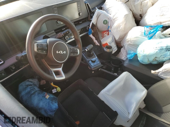 2024 Kia Sportage LX with VIN KNDPUCDF0R7251995, listed as a Copart auction lot 50586565 with Not Provided miles and Clean Title. Bid and sale history available at DreamBid. Image 7.
