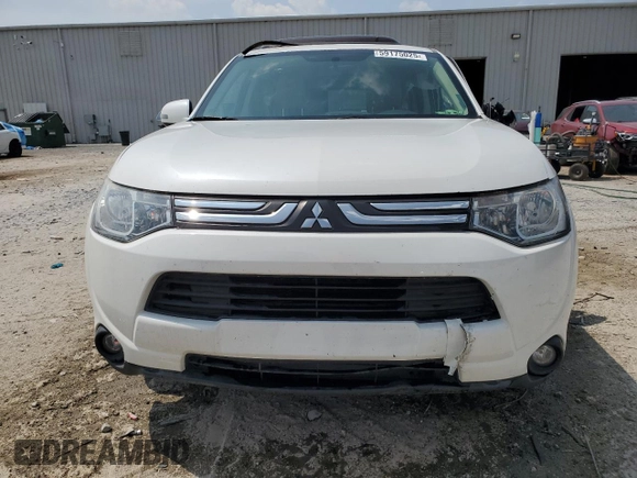 2014 Mitsubishi Outlander SE with VIN JA4AD3A32EZ015938, listed as a Copart auction lot 59175025 with 178,237 mi miles and Salvage title. Bid and sale history available at DreamBid. Image 5.