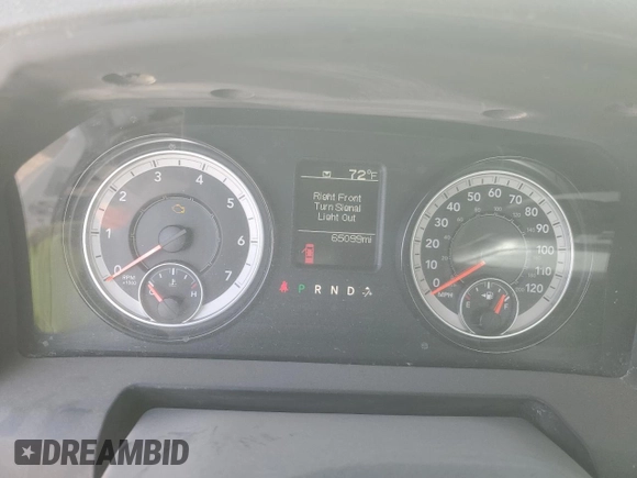 2018 Ram 1500 Tradesman z VIN 3C6JR7DG2JG322475, wystawiony jako Copart lot #47299175 z przebiegiem 65 099 mil mil oraz Szkoda całkowita • Salvage title. Historia ofert i sprzedaży dostępna na DreamBid. Obrazek 9.