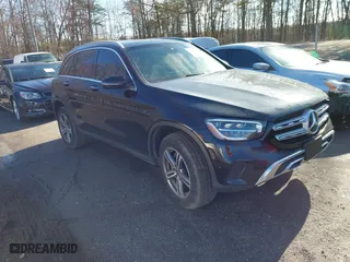 2022 Mercedes-Benz GLC with VIN W1N0G8EB9NG024549, listed as a IAAI auction lot 41870047 with 88,269 mi miles. Bid and sale history available at carsss.com. Image 1.
