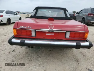 1986 Mercedes-Benz 560 SL with VIN WDBBA48D8GA054377, listed as a Copart auction lot 45391915 with 98,728 mi miles and Salvage Title. Bid and sale history available at DreamBid. Image 6.