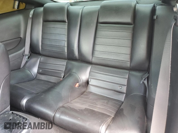 2007 Ford Mustang GT Deluxe с VIN 1ZVHT82H775301970, выставлен на аукционе Copart как лот 53345345 с пробегом 138 986 миль миль и Списание • Salvage title. История ставок и продаж доступна на DreamBid. Изображение 10.