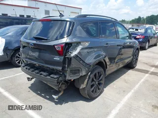 2019 Ford Escape SE z VIN 1FMCU0GD0KUB74569, wystawiony jako IAAI lot #42271476 z przebiegiem 66 335 mil mil oraz . Historia ofert i sprzedaży dostępna na DreamBid. Obrazek 4.