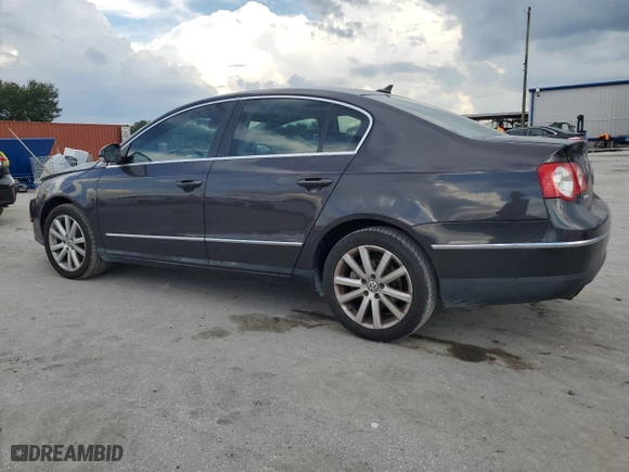 2007 Volkswagen CC VR6 Sport with VIN WVWEU73C97E182528, listed as a Copart auction lot 73439444 with 154,007 mi miles and Salvage Title. Bid and sale history available at carsss.com. Image 2.