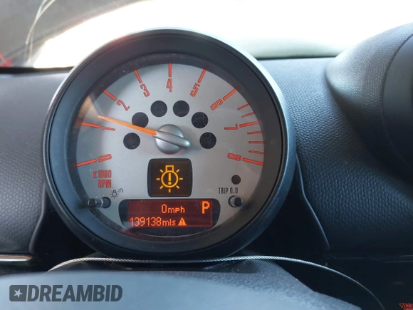 2014 MINI Countryman S with VIN WMWZC5C57EWP39919, listed as a IAAI auction lot 41613909 with 139,138 mi miles and . Bid and sale history available at DreamBid. Image 7.