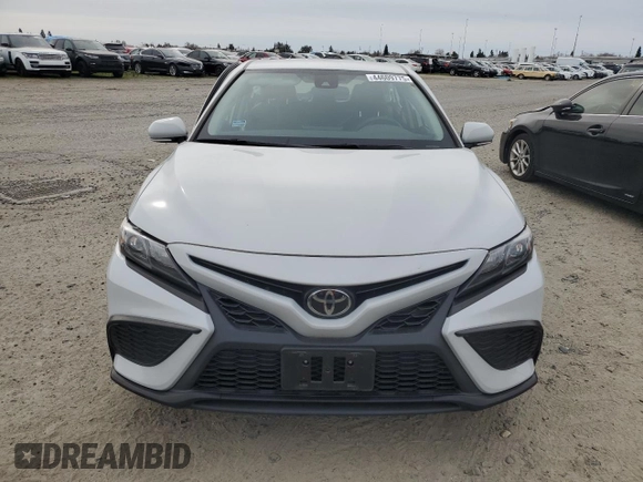 2023 Toyota Camry SE with VIN 4T1G11AK8PU139888, listed as a Copart auction lot 44609775 with 10,931 mi miles and Salvage Title. Bid and sale history available at DreamBid. Image 5.