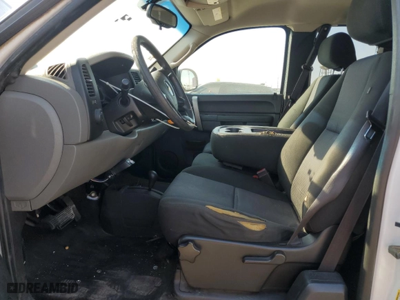 2011 Chevrolet Silverado 1500 LS with VIN 1GCRKREA0BZ146355, listed as a Copart auction lot 69696314 with 283,054 mi miles and Salvage Title. Bid and sale history available at carsss.com. Image 7.