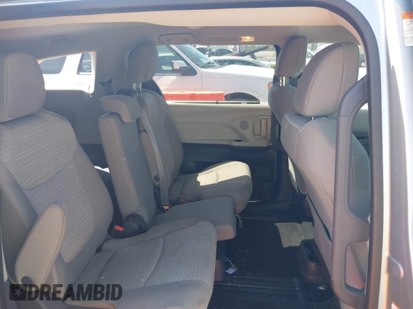 2021 Toyota Sienna LE с VIN 5TDKRKEC0MS028137, выставлен на аукционе IAAI как лот 41986511 с пробегом 76 918 миль миль и . История ставок и продаж доступна на DreamBid. Изображение 8.