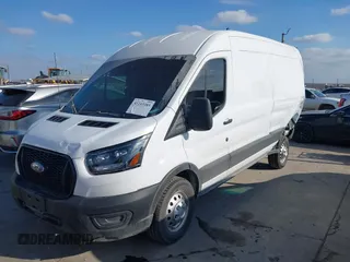 2023 Ford Transit Cargo с VIN 1FTBR2CG4PKB83534, выставлен на аукционе IAAI как лот 41243389 с пробегом 5 507 миль миль и . История ставок и продаж доступна на DreamBid. Изображение 2.