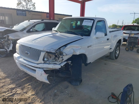 2003 Ford Ranger XL with VIN 1FTYR10U53PB75860, listed as a IAAI auction lot 41953686 with 129,082 mi miles. Bid and sale history available at carsss.com. Image 2.