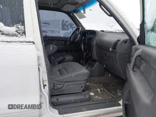 2001 Isuzu Trooper S with VIN JACDJ58X917J16544, listed as a IAAI auction lot 41258932 with 105,249 mi miles and . Bid and sale history available at DreamBid. Image 5.