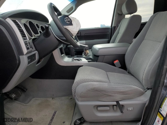 2007 Toyota Tundra SR5 with VIN 5TFBT54147X008913, listed as a Copart auction lot 44910685 with 164,706 mi miles and Salvage Title. Bid and sale history available at carsss.com. Image 7.