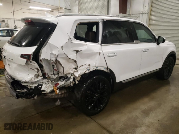 2022 Kia Telluride SX with VIN 5XYP5DHC3NG290774, listed as a Copart auction lot 44410995 with 31,588 mi miles and Salvage Title. Bid and sale history available at carsss.com. Image 3.