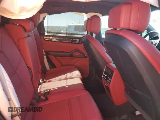 2022 Porsche Cayenne with VIN WP1AA2AY4NDA06108, listed as a Copart auction lot 53921065 with 28,523 mi miles and Salvage title. Bid and sale history available at DreamBid. Image 11.