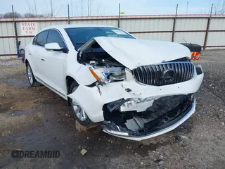 2016 Buick LaCrosse Leather with VIN 1G4GB5G36GF105019, listed as a IAAI auction lot 41866150 with 107,761 mi miles. Bid and sale history available at carsss.com. Image 1.
