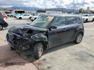 2023 Kia Soul LX with VIN KNDJ23AU0P7848057, listed as a Copart auction lot 47504305 with 16,516 mi miles and Salvage Title. Bid and sale history available at carsss.com. Image 1.