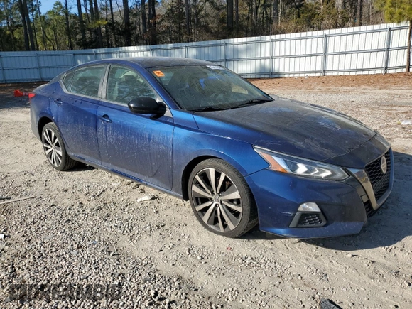 2019 Nissan Altima SR with VIN 1N4BL4CV8KC131019, listed as a Copart auction lot 43117245 with 132,327 mi miles and Salvage Title. Bid and sale history available at carsss.com. Image 4.