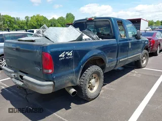 1999 Ford F-250 XL z VIN 1FTNX21F0XED95844, wystawiony jako IAAI lot #42496636 z przebiegiem 286 693 mil mil oraz . Historia ofert i sprzedaży dostępna na DreamBid. Obrazek 4.