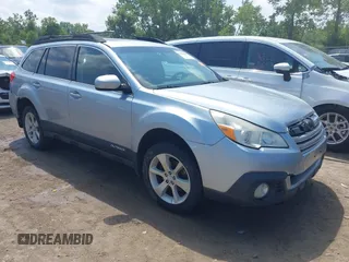 2013 Subaru Outback Premium z VIN 4S4BRCGC8D3320635, wystawiony jako IAAI lot #42675520 z przebiegiem 183 886 mil mil oraz . Historia ofert i sprzedaży dostępna na DreamBid. Obrazek 1.