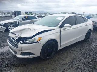 2016 Ford Fusion SE with VIN 3FA6P0H97GR375120, listed as a IAAI auction lot 41899285 with 143,933 mi miles and . Bid and sale history available at carsss.com. Image 17.