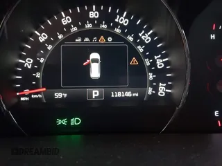 2017 Kia Sorento LX with VIN 5XYPG4A35HG215342, listed as a IAAI auction lot 40875287 with 118,146 mi miles. Bid and sale history available at carsss.com. Image 15.