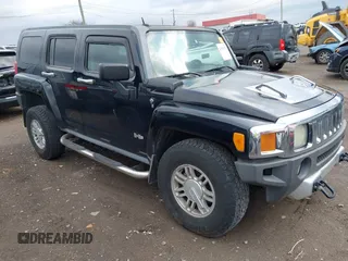 2008 Hummer H3 Luxury with VIN 5GTEN13E088189095, listed as a IAAI auction lot 41507479 with 257,211 mi miles and . Bid and sale history available at DreamBid. Image 1.