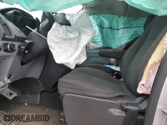 2016 Ford Transit XL z VIN 1FBZX2ZM8GKB16084, wystawiony jako Copart lot #52432955 z przebiegiem Nie podano mil oraz Szkoda całkowita • Salvage title. Historia ofert i sprzedaży dostępna na DreamBid. Obrazek 7.