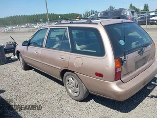 1998 Ford Escort SE с VIN 3FAFP15P6WR226401, выставлен на аукционе IAAI как лот 42410303 с пробегом 215 518 миль миль и . История ставок и продаж доступна на DreamBid. Изображение 3.