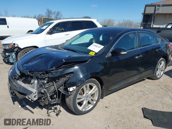 2013 Nissan Altima SV with VIN 1N4BL3AP7DN470960, listed as a IAAI auction lot 41968524 with 118,263 mi miles and . Bid and sale history available at DreamBid. Image 18.