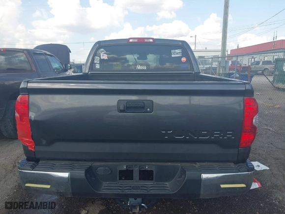 2017 Toyota Tundra 2WD SR5 with VIN 5TFEM5F18HX115276, listed as a IAAI auction lot 41782916 with 116,262 mi miles. Bid and sale history available at carsss.com. Image 16.