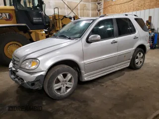 2005 Mercedes-Benz M 350 z VIN 4JGAB57E25A518976, wystawiony jako Copart lot #55772745 z przebiegiem 176 442 mil mil oraz Szkoda całkowita • Salvage title. Historia ofert i sprzedaży dostępna na DreamBid. Obrazek 1.