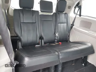 2013 Chrysler Town & Country Touring with VIN 2C4RC1BG4DR648838, listed as a IAAI auction lot 42004977 with 218,814 mi miles. Bid and sale history available at carsss.com. Image 12.