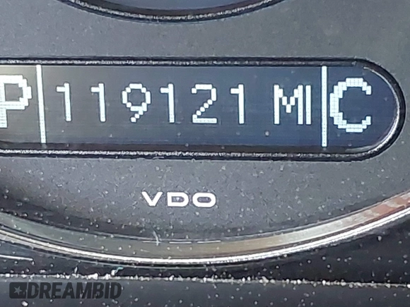 2007 Mercedes-Benz CLK 350 with VIN WDBTK56FX7F220719, listed as a IAAI auction lot 42203211 with 119,121 mi miles and . Bid and sale history available at DreamBid. Image 7.