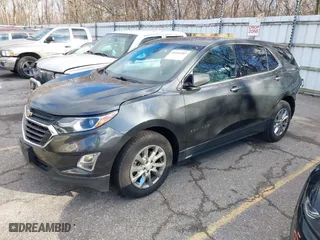 2020 Chevrolet Equinox LT with VIN 2GNAXJEV4L6162520, listed as a IAAI auction lot 40941503 with 103,841 mi miles. Bid and sale history available at carsss.com. Image 2.