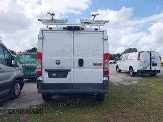 2018 Ram ProMaster Cargo with VIN 3C6TRVAG6JE153381, listed as a IAAI auction lot 41869997 with 75,110 mi miles and . Bid and sale history available at DreamBid. Image 16.