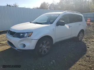 2008 Mitsubishi Outlander XLS with VIN JA4MT41X78Z002938, listed as a Copart auction lot 79595774 with 202,962 mi miles and Salvage Title. Bid and sale history available at carsss.com. Image 1.
