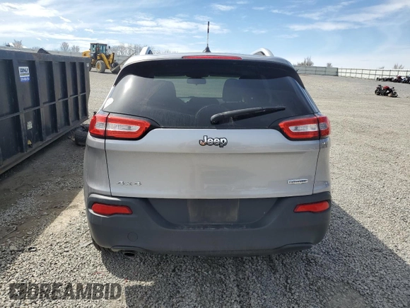 2014 Jeep Cherokee Altitude with VIN 1C4PJMCB0EW272522, listed as a Copart auction lot 50419995 with 151,648 mi miles and Salvage Title. Bid and sale history available at carsss.com. Image 6.