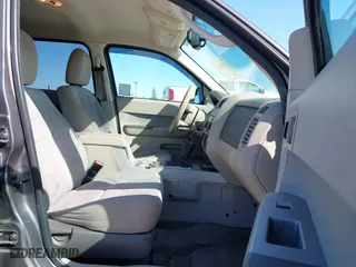 2012 Ford Escape XLT with VIN 1FMCU0D72CKC85247, listed as a IAAI auction lot 41986998 with 176,092 mi miles. Bid and sale history available at carsss.com. Image 5.