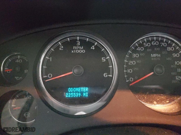 2009 Chevrolet Suburban LT w/2LT with VIN 1GNFK26329R238272, listed as a Copart auction lot 47787914 with 225,539 mi miles and Salvage Title. Bid and sale history available at carsss.com. Image 9.