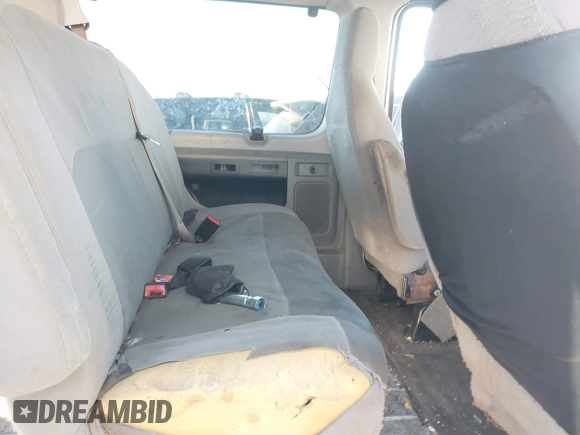 2012 Ford Econoline Passenger XL с VIN 1FBSS3BL1CDA76758, выставлен на аукционе IAAI как лот 41648496 с пробегом 278 048 миль миль и . История ставок и продаж доступна на DreamBid. Изображение 8.