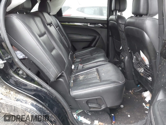 2014 Kia Sorento SX Limited with VIN 5XYKWDA70EG440053, listed as a IAAI auction lot 41565177 with 106,706 mi miles. Bid and sale history available at carsss.com. Image 8.