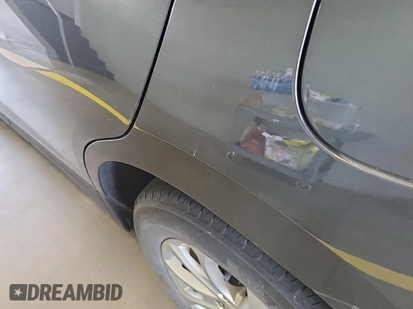2020 Chevrolet Equinox LT with VIN 2GNAXJEV5L6235622, listed as a IAAI auction lot 42843936 with 65,504 mi miles and . Bid and sale history available at DreamBid. Image 27.